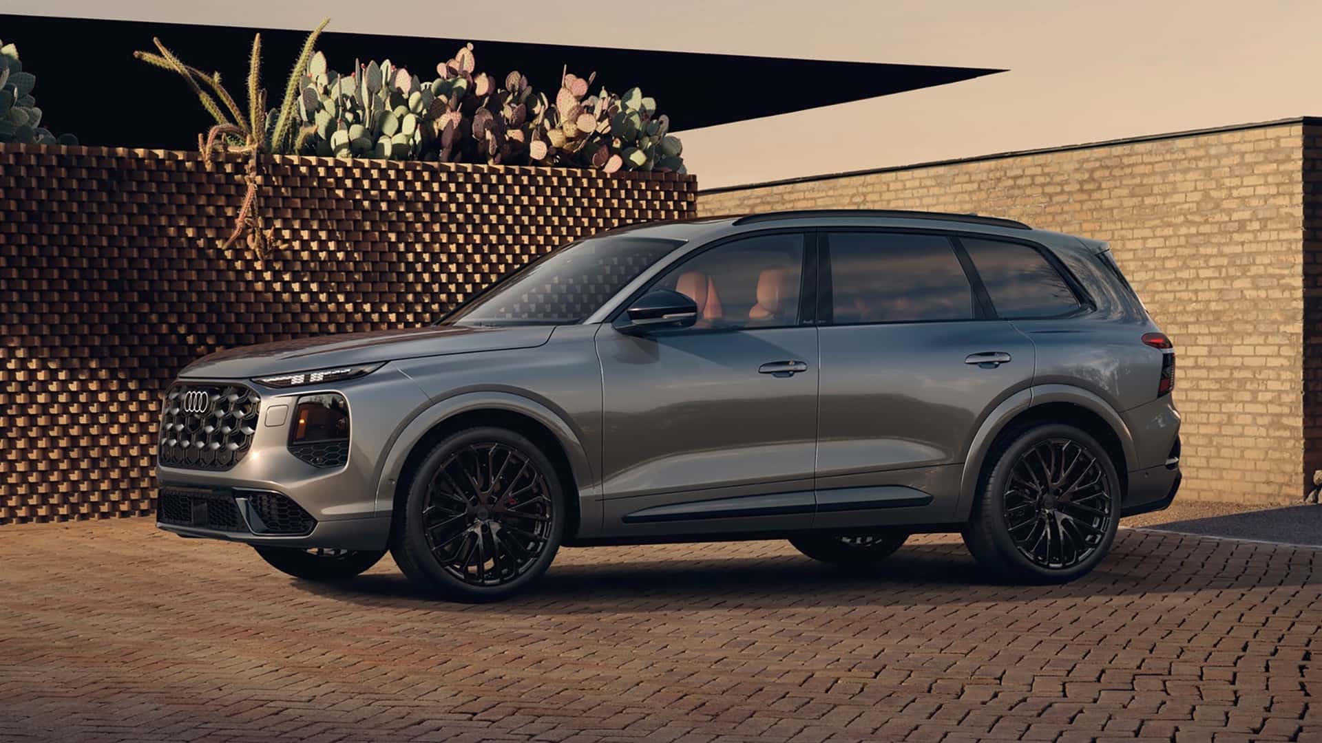 Audi Q7 thế hệ mới ra mắt: Thiết kế lột xác, thêm công nghệ đèn ma trận, có bản gần 600 mã lực mạnh nhất từ trước đến nay - Ảnh 8