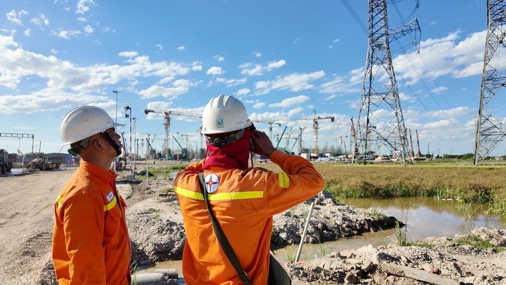 EVN thông báo siêu đường dây 500KV lập công lớn - Ảnh 1