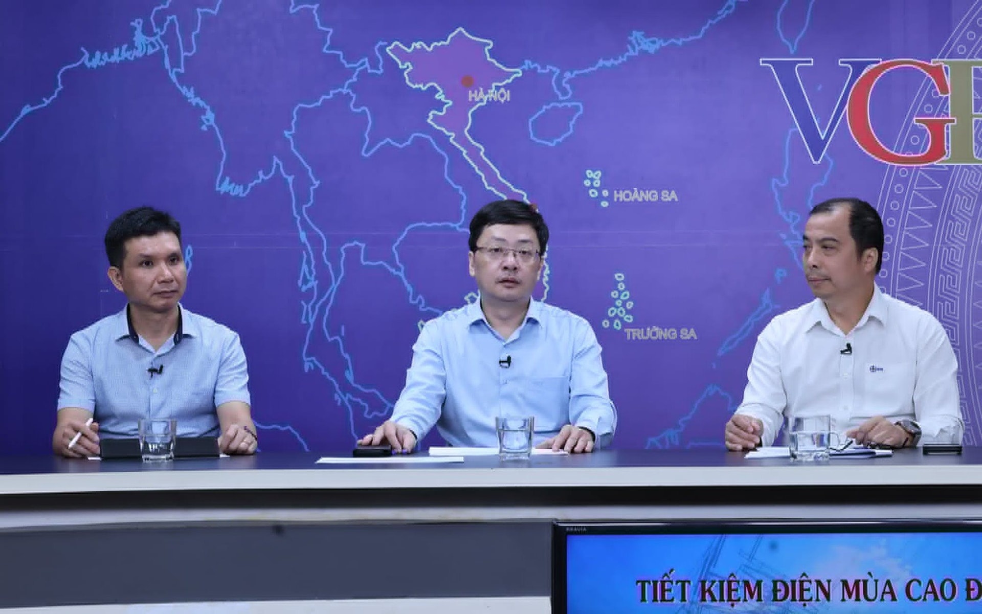 "Nỗi khổ" của EVN - Ảnh 1