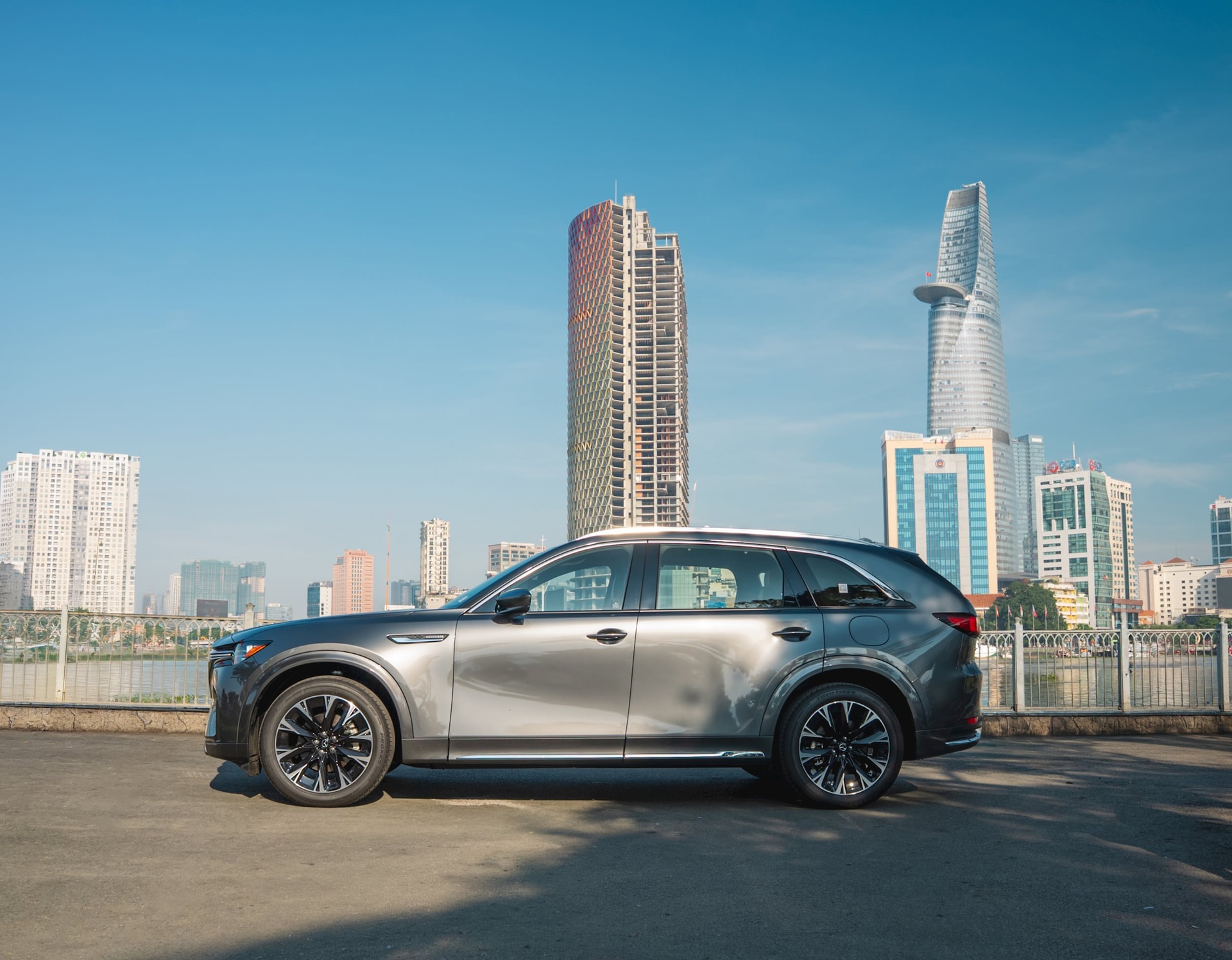 Mazda đưa CX-60 và CX-90 về Việt Nam: Giá từ 1,7 tỷ, mở màn chiến lược 'Japanese Premium' - Ảnh 7