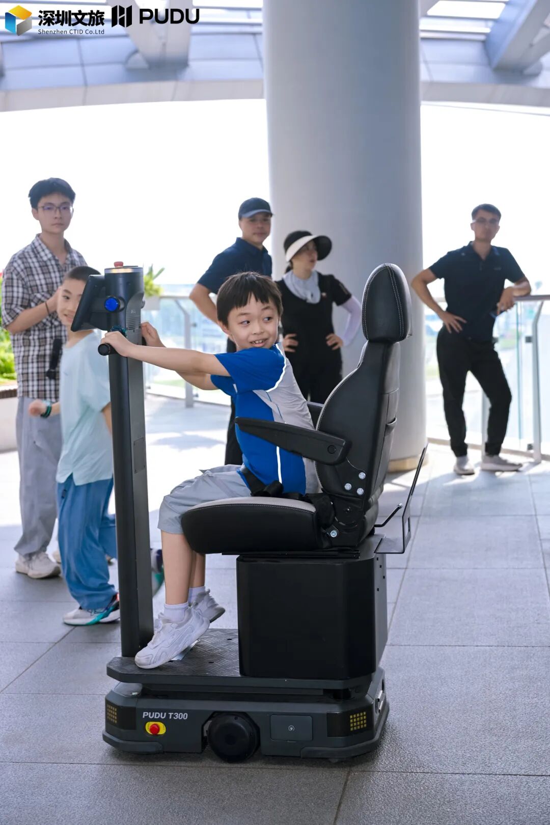Phát hiện khách sạn đầu tiên trên thế giới không cần nhân viên, mọi dịch vụ đều do robot đảm nhiệm - Ảnh 3