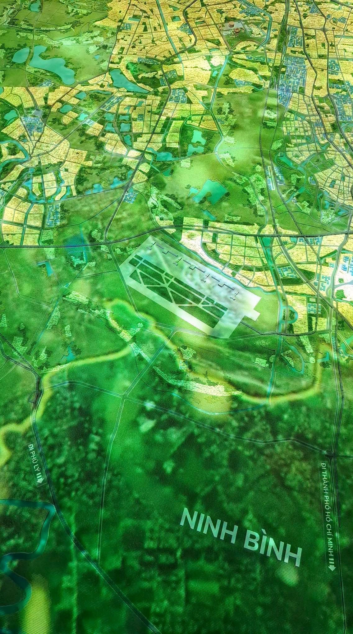 Sau Nội Bài, Hà Nội sắp có thêm sân bay quốc tế thứ hai: Quy mô 1.500 ha, cách trung tâm khoảng 40 km, có thể đón tới 50 triệu khách/năm - Ảnh 1