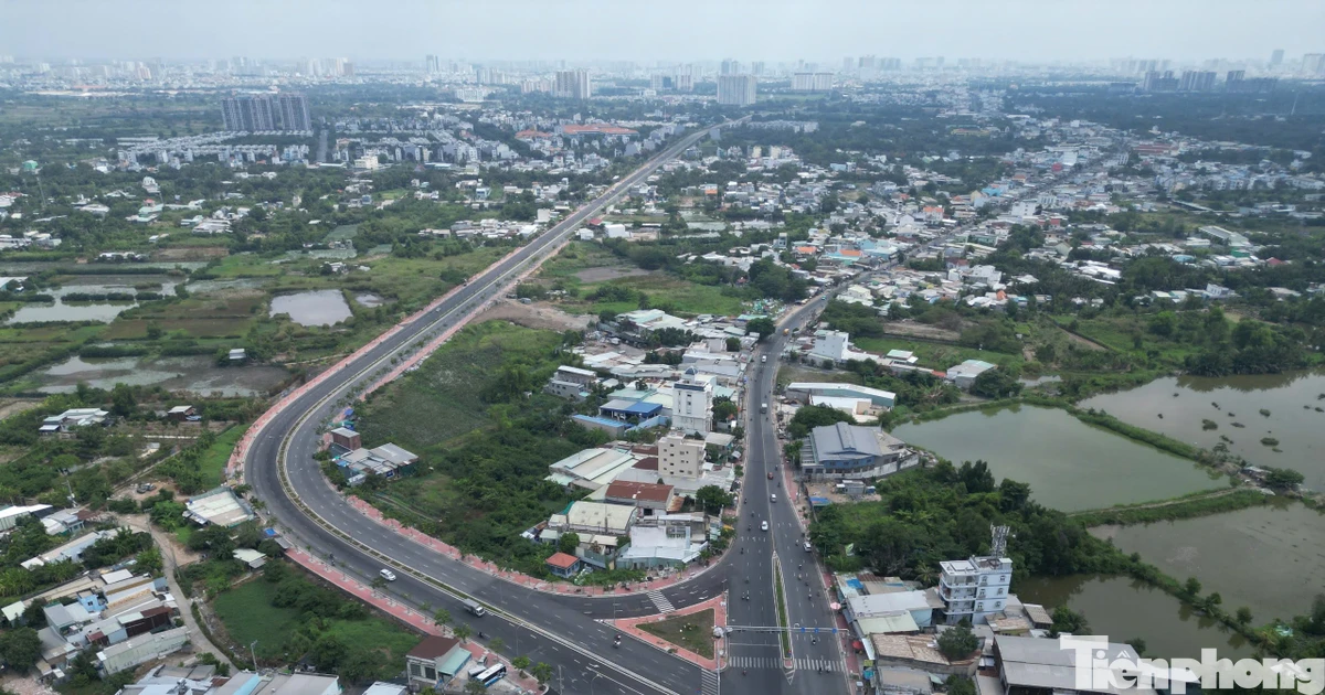 Toàn cảnh Quốc lộ 13 sau gần 4 năm mở rộng lên 8 làn xe - Ảnh 16