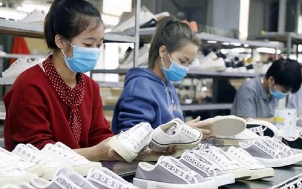Đồng phục Zumi mở rộng quy mô, nâng cao năng lực sản xuất - Ảnh 6