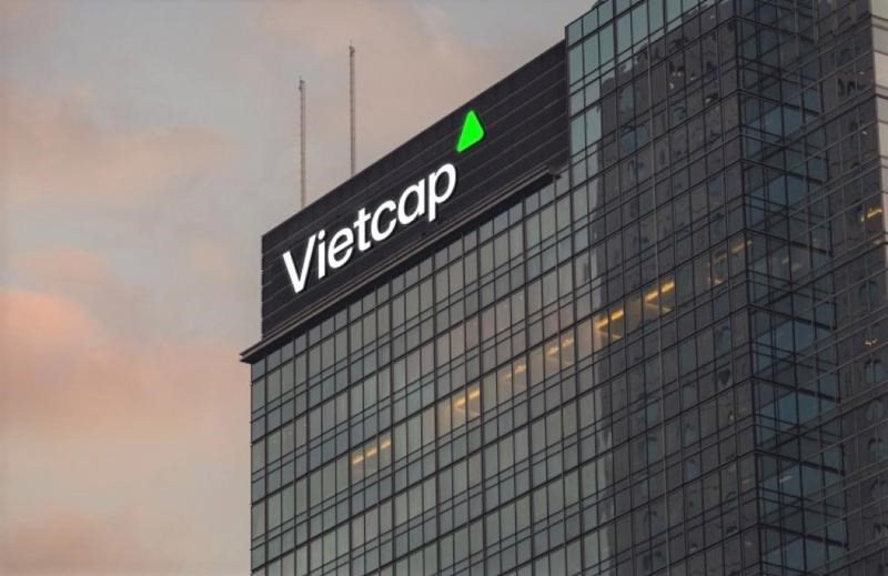 Cơ quan Thuế yêu cầu Vietcombank, BIDV, MB thực hiện trích tiền từ tài khoản ngân hàng của loạt người nộp thuế có tên sau