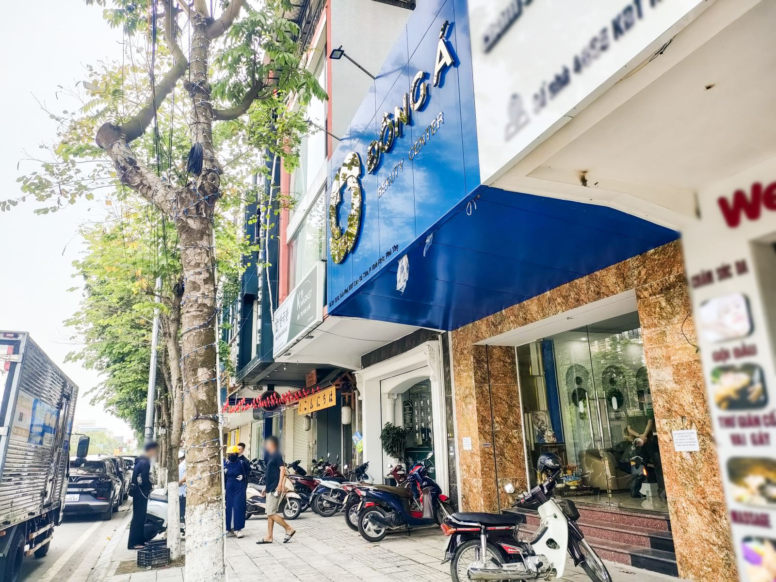 Khám xét khẩn cấp hàng loạt spa làm đẹp, bắt bà chủ Nguyễn Thị Thu Hà SN 1991 - Ảnh 3