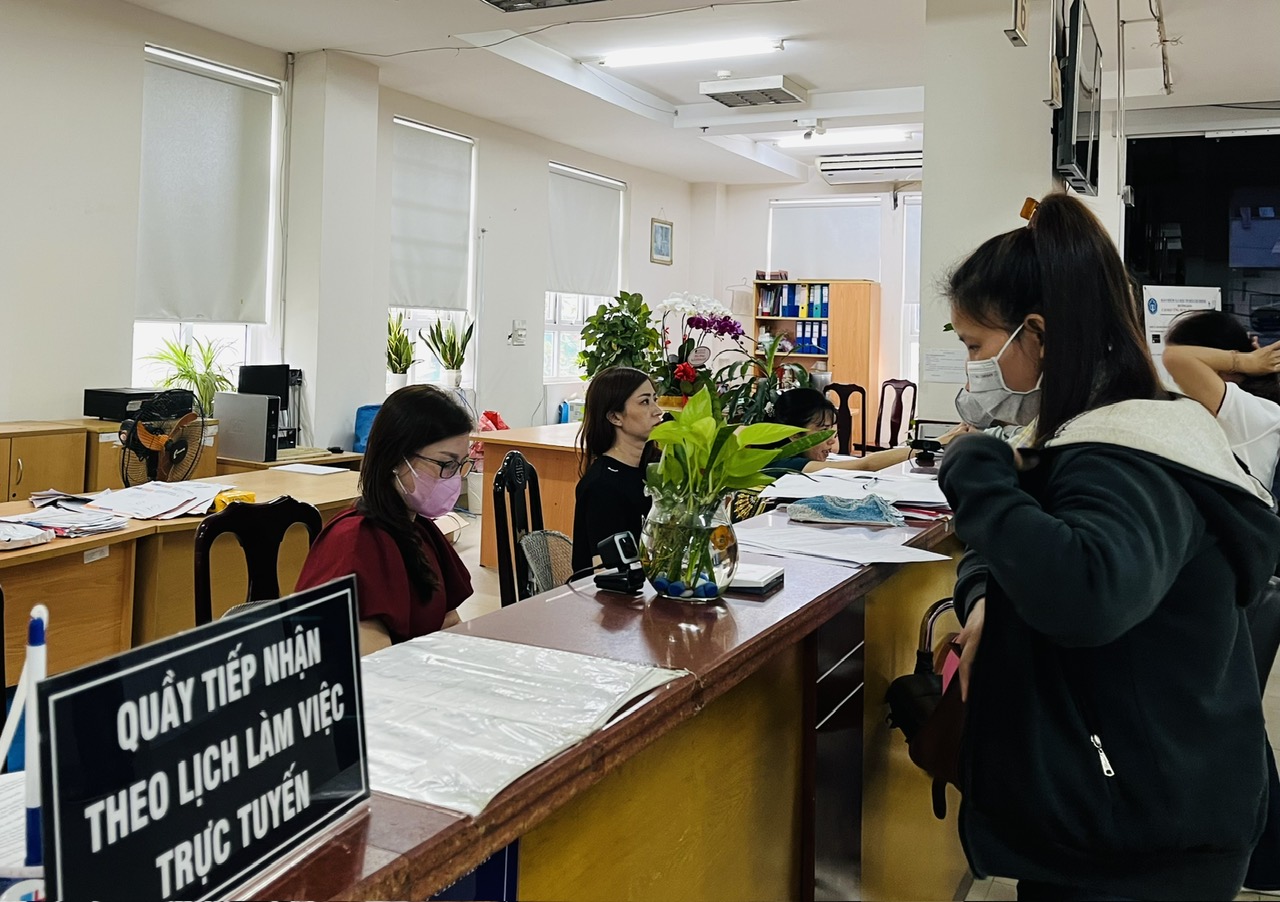Tin vui cho người tham gia bảo hiểm xã hội, bảo hiểm y tế - Ảnh 1