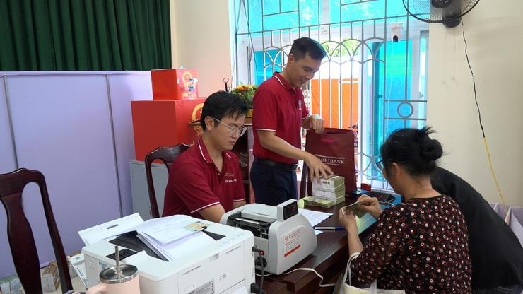 Thu hồi đất của 45 hộ dân để làm siêu dự án 34 tỷ USD chưa từng có trong lịch sử do Vingroup của tỷ phú Phạm Nhật Vượng đầu tư - Ảnh 1