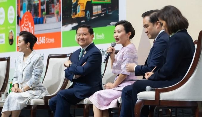 Ái nữ nhà TCC Group kể câu chuyện kinh doanh 10 tỷ USD: Tốt nghiệp MIT, Harvard, hiện nắm trong tay quyền sinh sát Big C, Mega Market - Ảnh 2