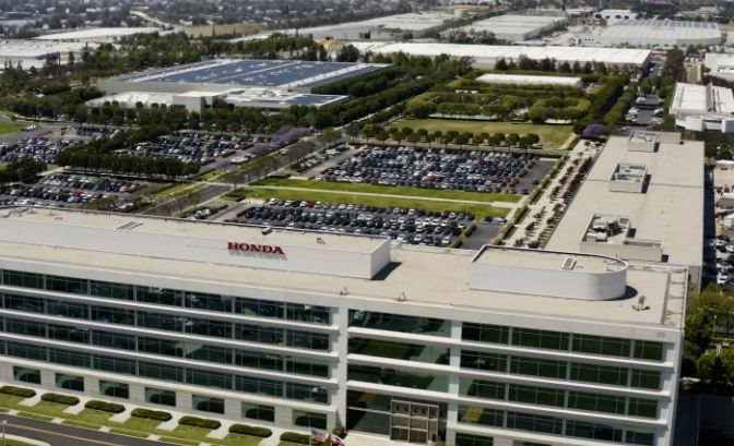 Honda mắc kẹt trong vòng xoáy khó khăn: Khoản lỗ 9 tỷ USD nhấn chìm mọi thành quả suốt 5 năm, CEO đang bị yêu cầu miễn nhiệm