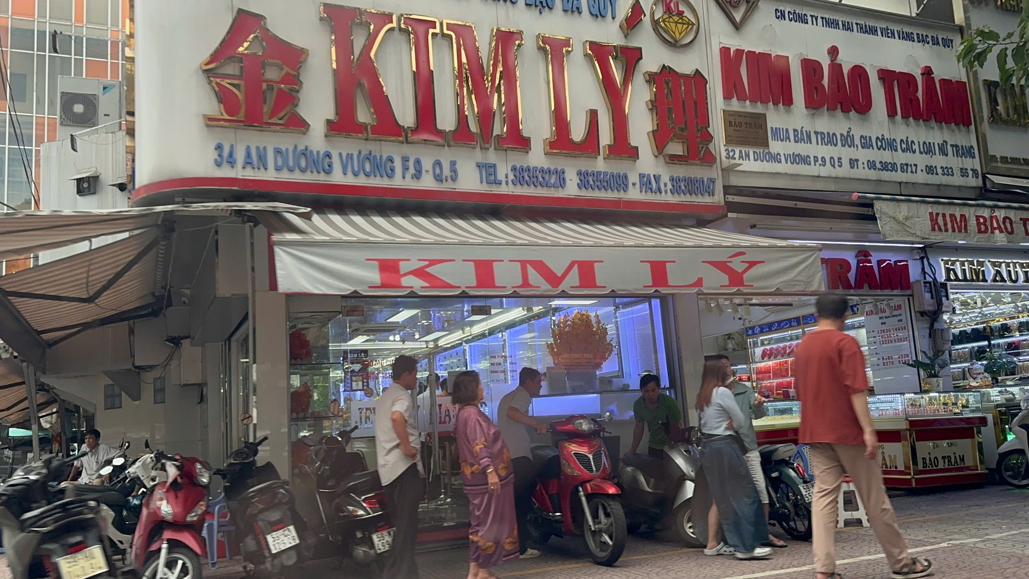 Thị trường kim cương xáo trộn - Ảnh 1