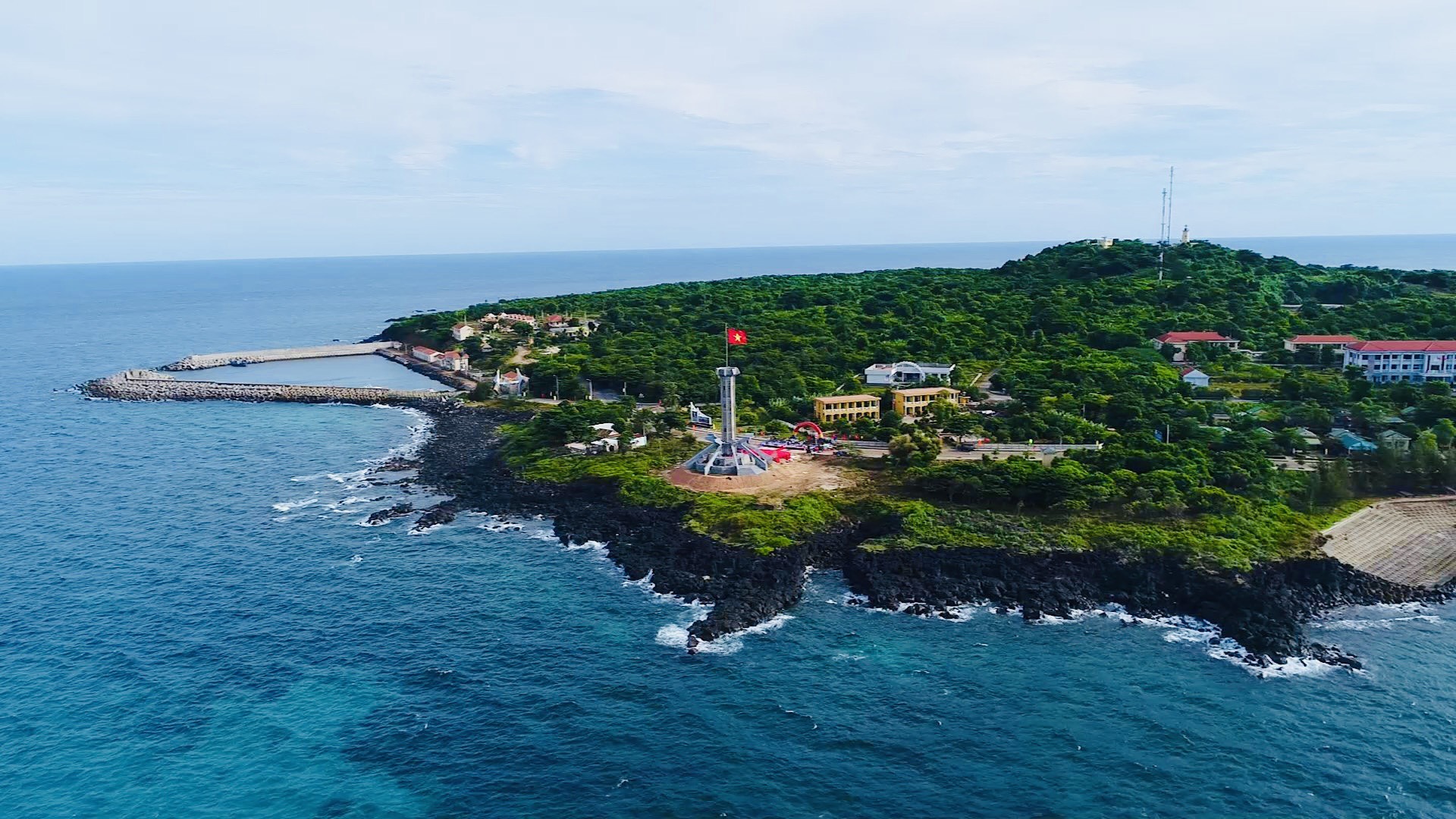 Việt Nam sẽ có thêm tuyến đường biển kết nối với 1 hòn đảo: Cách đất liền 30km, di chuyển hơn 2 tiếng - Ảnh 1