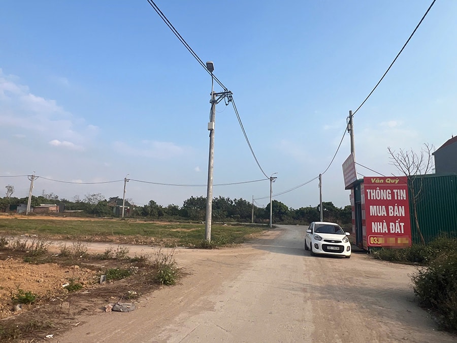 Chuyển nhượng đất chưa có “sổ đỏ” sau ngày 1-7-2014: Người mua đối mặt nhiều rủi ro pháp lý - Ảnh 1