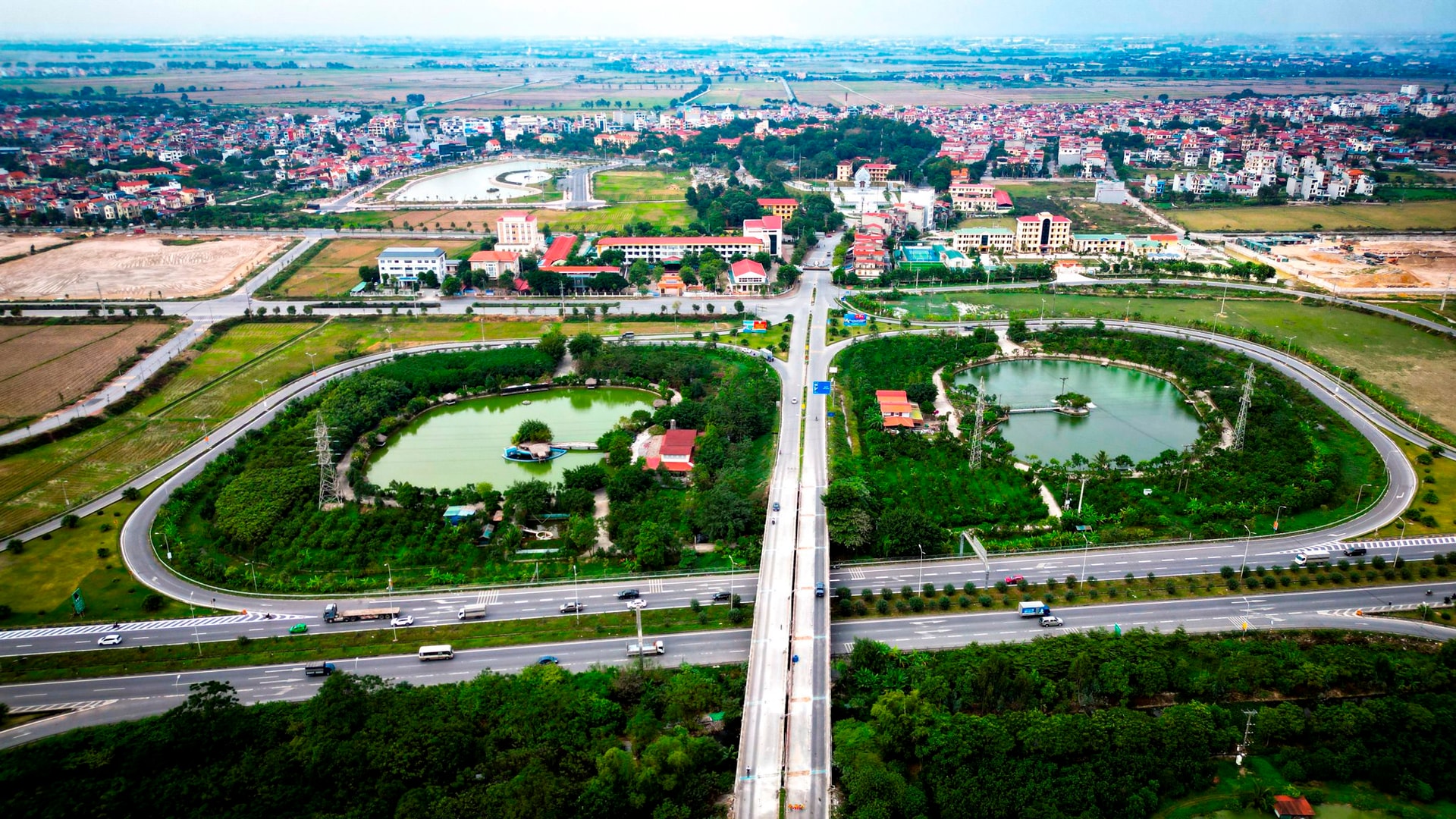 Bắc Ninh thu hồi đất của hơn 2.700 hộ dân để làm khu đô thị quy mô gần 300 ha, vốn đầu tư lên đến 20.000 tỷ đồng - Ảnh 2