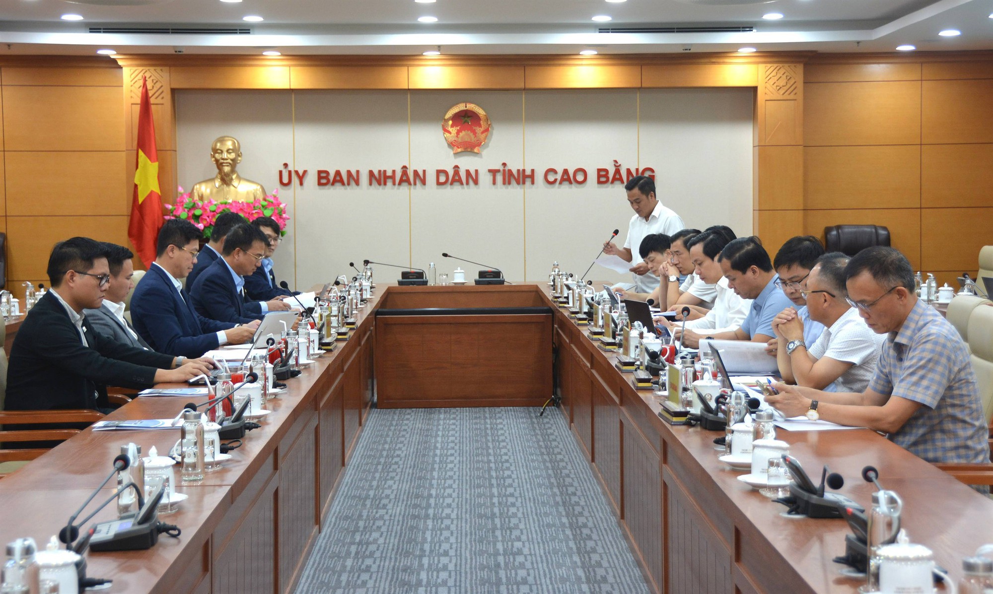 Phát hiện ‘kho báu’ trữ lượng lên tới 217.000.000 tấn đang nằm rải rác, tỉnh giáp Trung Quốc 'ráo riết' tìm cách khai thác - Ảnh 1
