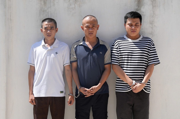 Đường dây lừa đảo xuyên quốc gia chiếm đoạt mấy chục tỉ đồng của người dân như thế nào? - Ảnh 3