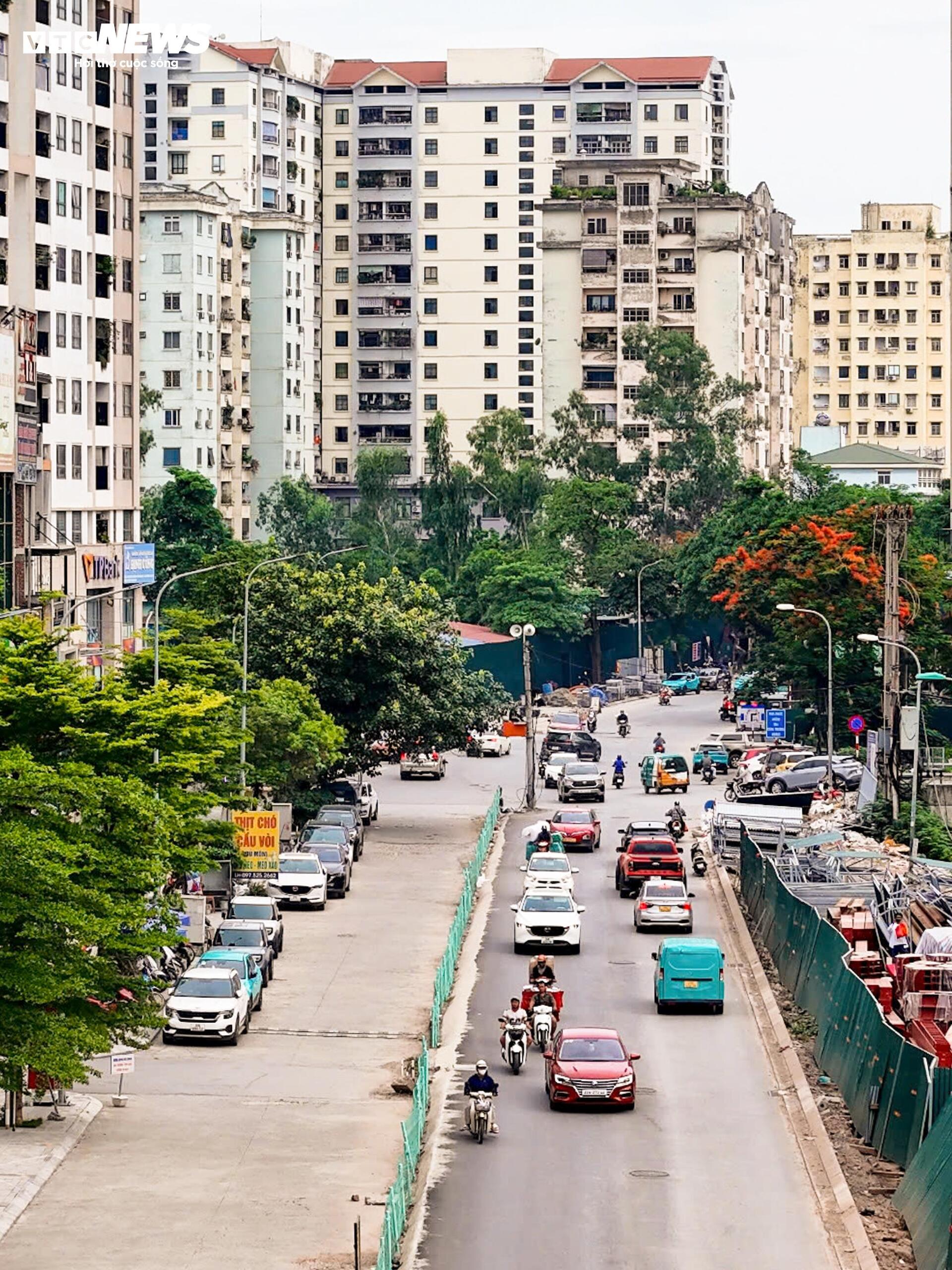 Diện mạo mới của tuyến đường từng bị ví như 'ruộng cày' ở Hà Nội - Ảnh 7
