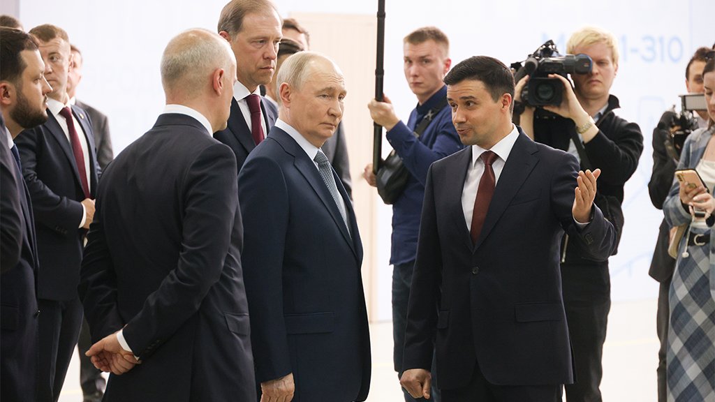 16 công nghệ chưa từng có của Nga "dồn hết" cho động cơ "Máy bay thế kỷ 21": Đích thân TT Putin thị sát - Ảnh 1