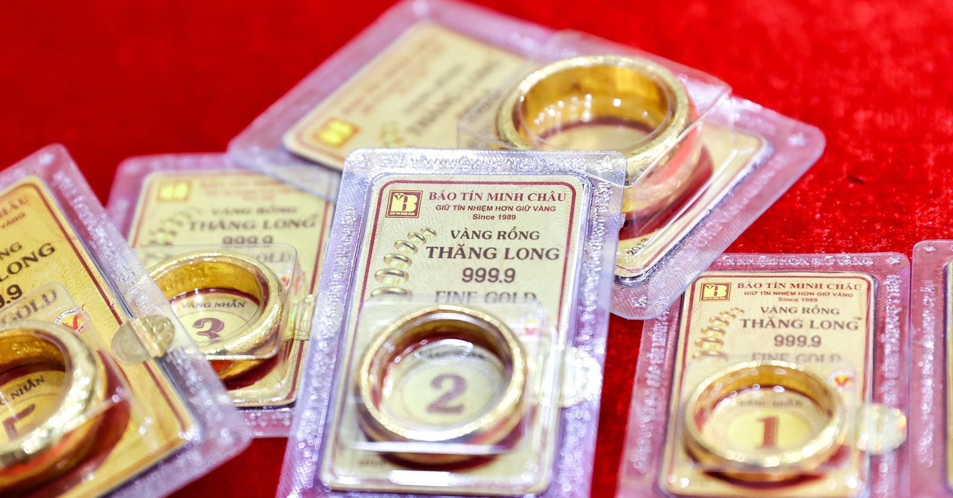 Giá vàng nhẫn trơn, vàng miếng sáng 10/6 tiếp tục giảm mạnh - Ảnh 1