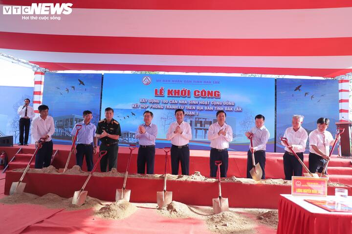 Đắk Lắk khởi công 100 căn nhà chống lũ hơn 170 tỷ đồng