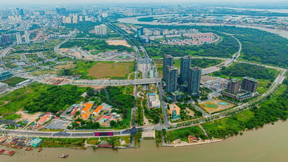 Khối bê tông hơn 100.000 tấn được dìm sâu 27m dưới lòng sông, tiếng "rầm" vang lên sau đó tạo nên kỳ tích lớn nhất Đông Nam Á - Ảnh 4