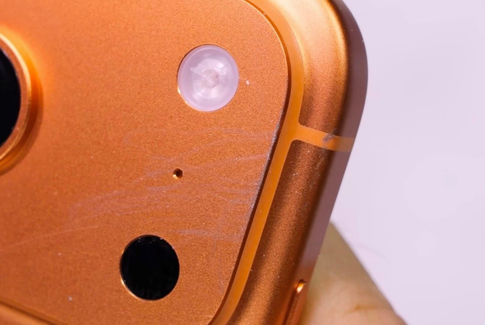 Những lỗi khó chịu trên iPhone 17 và iPhone Air - Ảnh 1