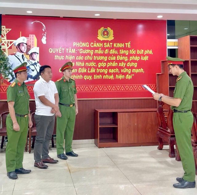 Ra lệnh bắt tạm giam Giám đốc Nguyễn Viết Lãm SN 1993 - Ảnh 1