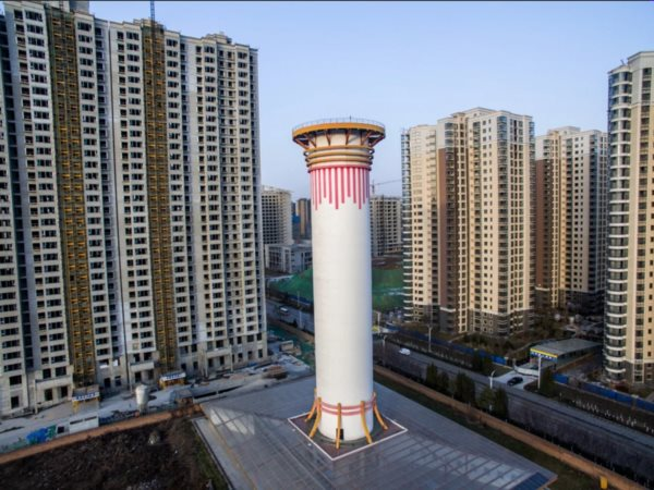 Phát hiện Quốc dựng khối tháp hình trụ thuộc dạng lớn nhất thế giới, cao 100 mét, rộng bằng nửa sân bóng đá để thực hiện nhiệm vụ mà ngay cả người dân còn không biết - Ảnh 1