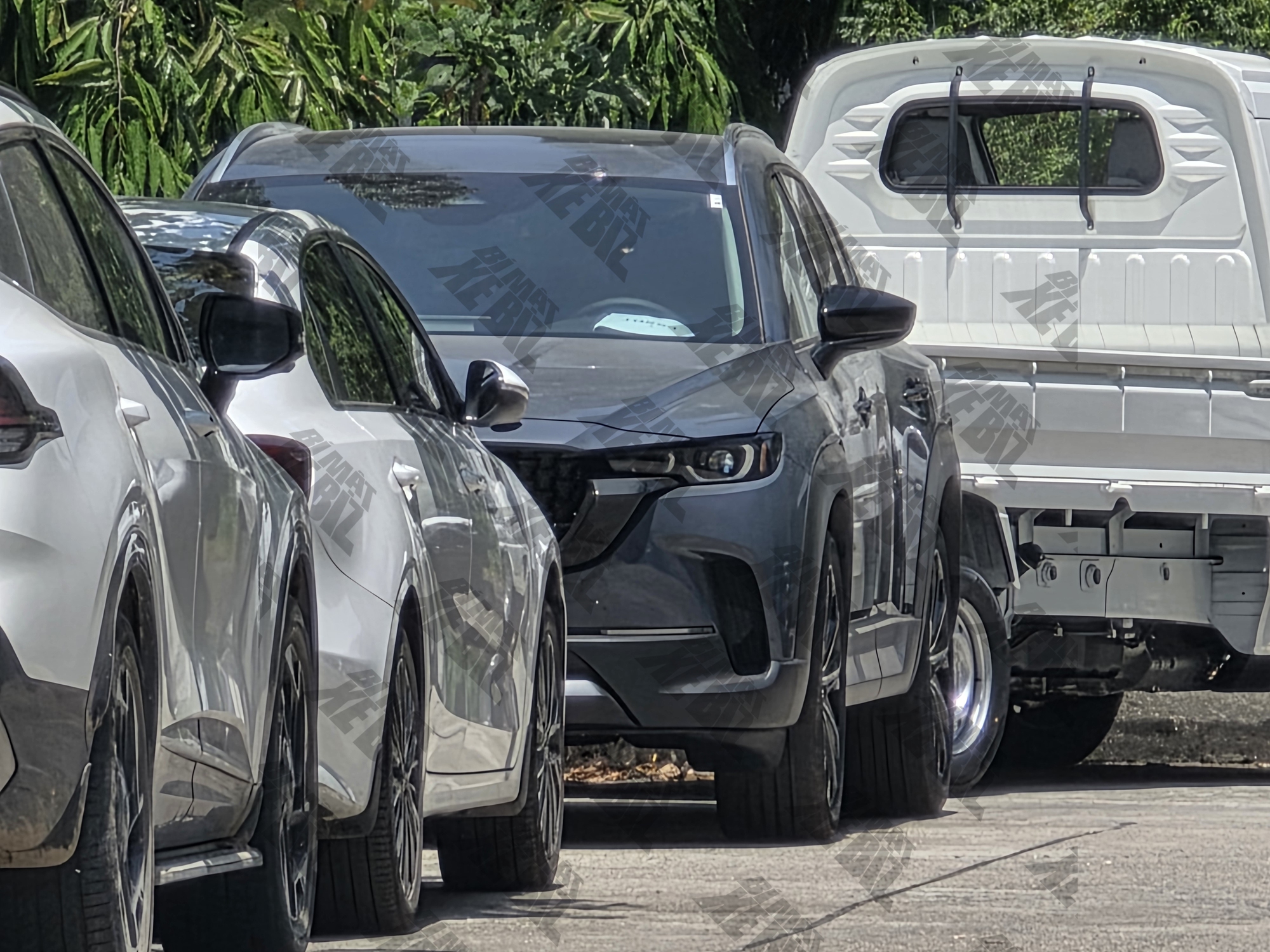 Mazda CX-50 lần đầu lộ diện tại Việt Nam: Bản mâm lớn, có AWD, ADAS, cạnh tranh Forester - Ảnh 1
