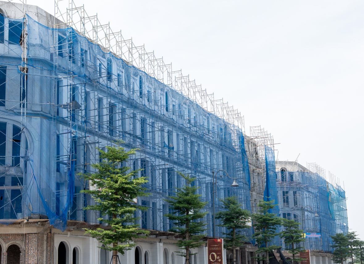 Dự án nhà phố hàng hiệu của Sunshine Group tăng tốc về đích, gần 1.300 căn đã cất nóc - Ảnh 2