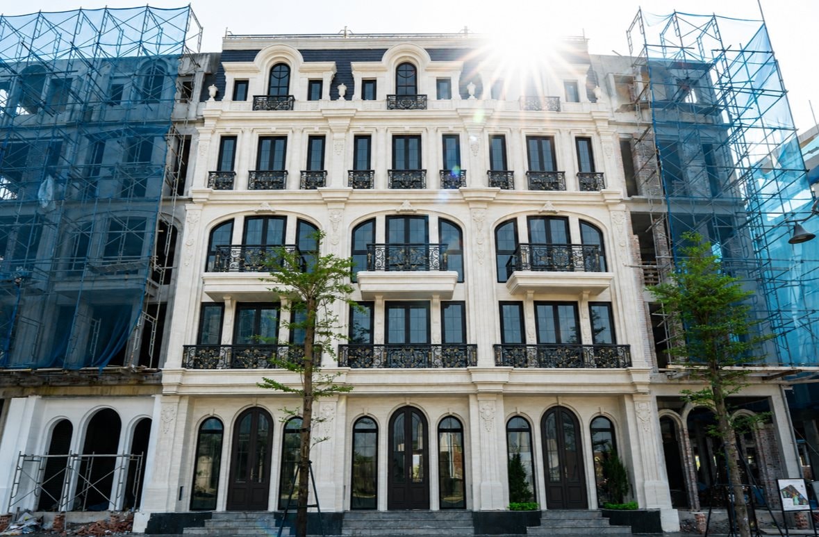 Dự án nhà phố hàng hiệu của Sunshine Group tăng tốc về đích, gần 1.300 căn đã cất nóc - Ảnh 3