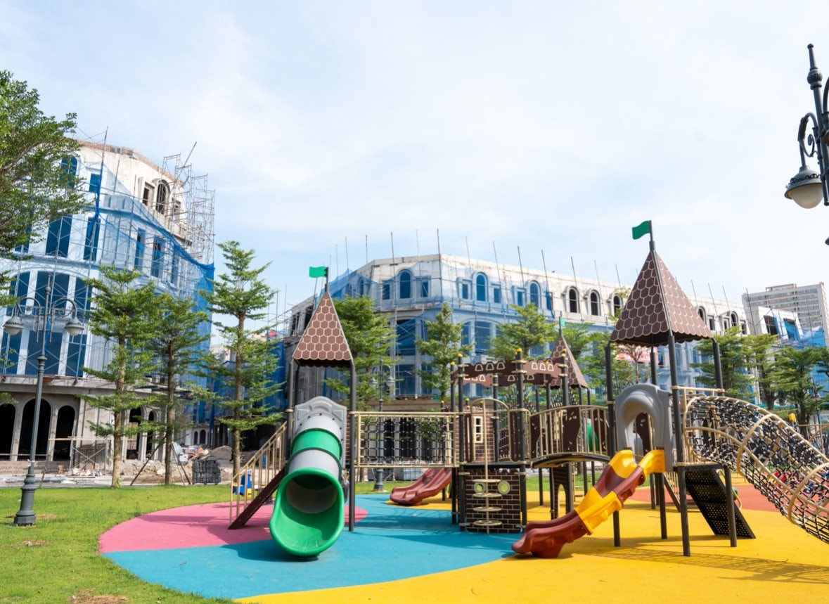 Dự án nhà phố hàng hiệu của Sunshine Group tăng tốc về đích, gần 1.300 căn đã cất nóc - Ảnh 7