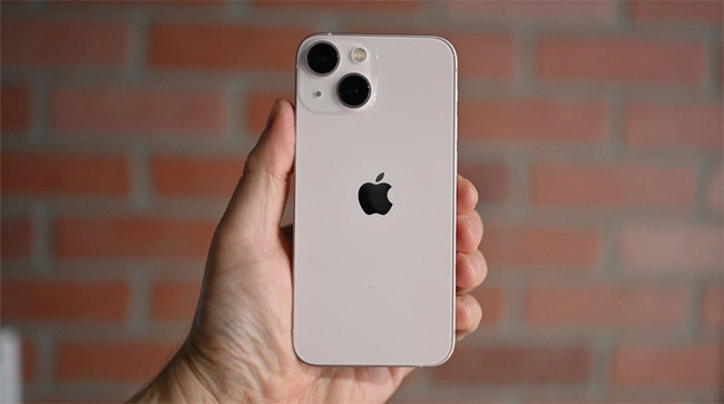 4 chiếc iPhone cũ đáng mua nhất 2026 - Ảnh 4