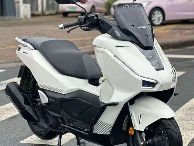 Honda trình làng xe tay ga mới, ngoại hình thể thao, nhiều trang bị xịn, giá từ 60 triệu đồng - Ảnh 6