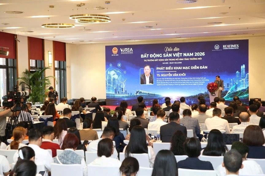 Thứ trưởng Bộ Xây dựng chỉ rõ điểm nghẽn lớn nhất của thị trường bất động sản hiện nay - Ảnh 2