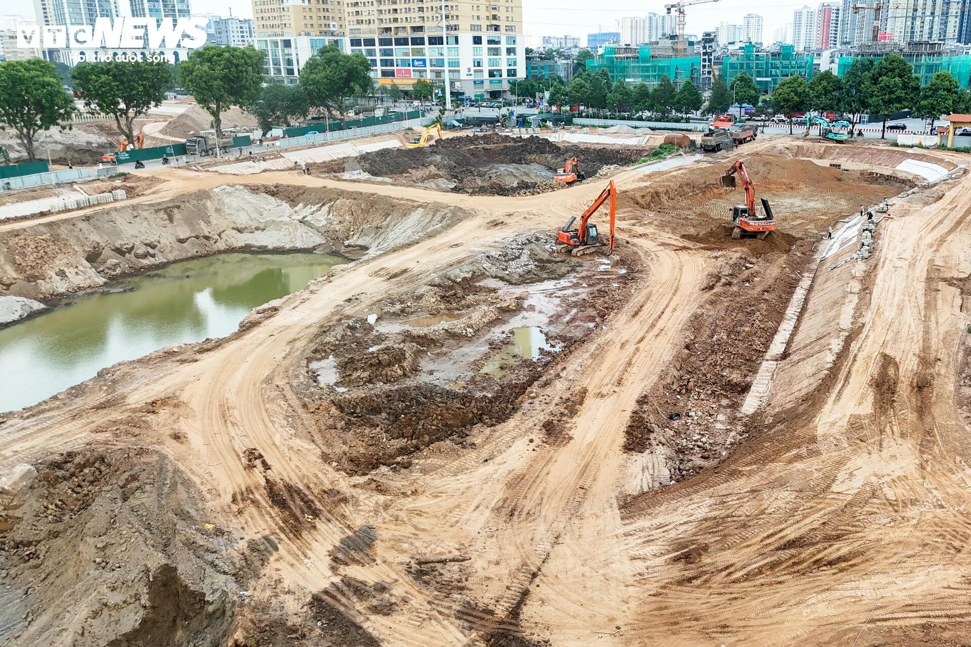 Loạt hồ điều hòa ở Hà Nội dần lộ diện trước mùa mưa - Ảnh 8