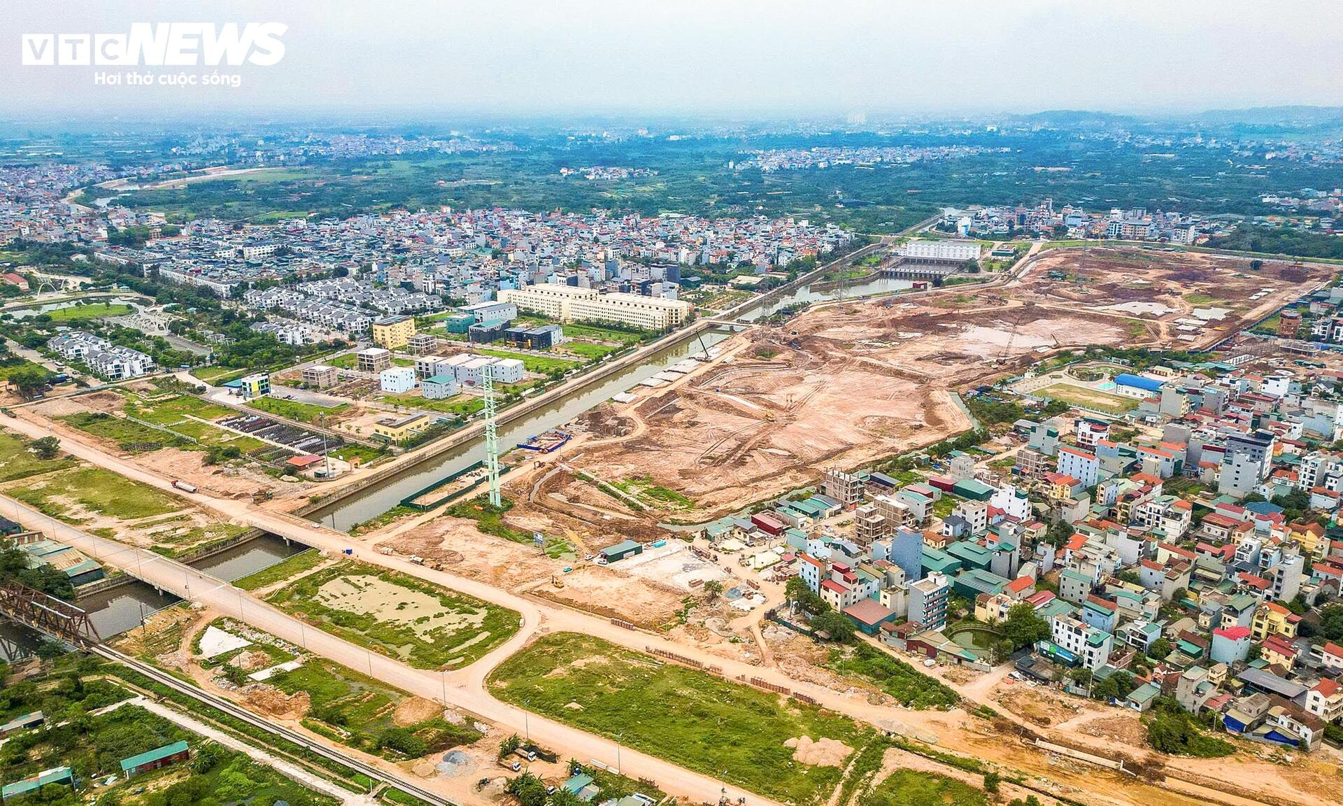 Loạt hồ điều hòa ở Hà Nội dần lộ diện trước mùa mưa - Ảnh 13