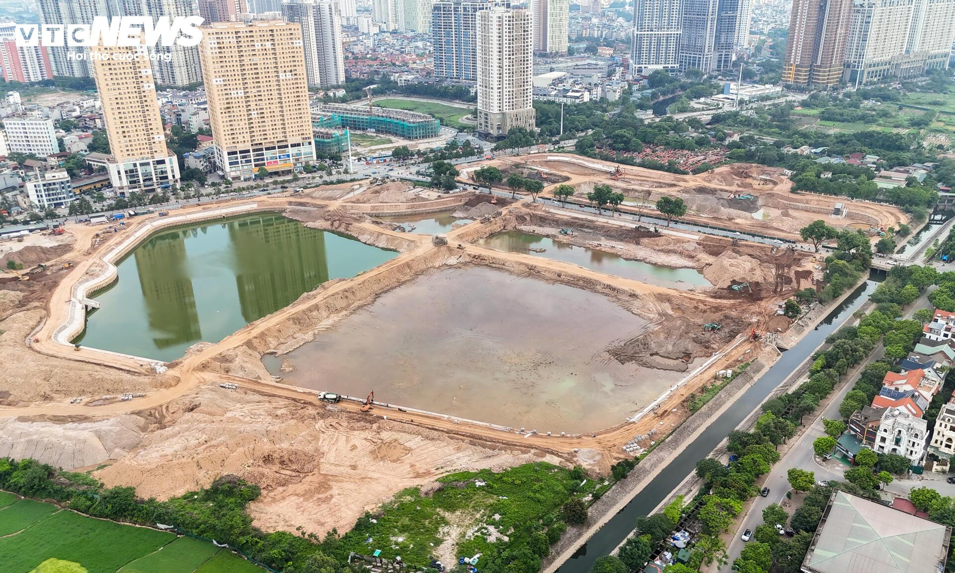 Loạt hồ điều hòa ở Hà Nội dần lộ diện trước mùa mưa - Ảnh 4