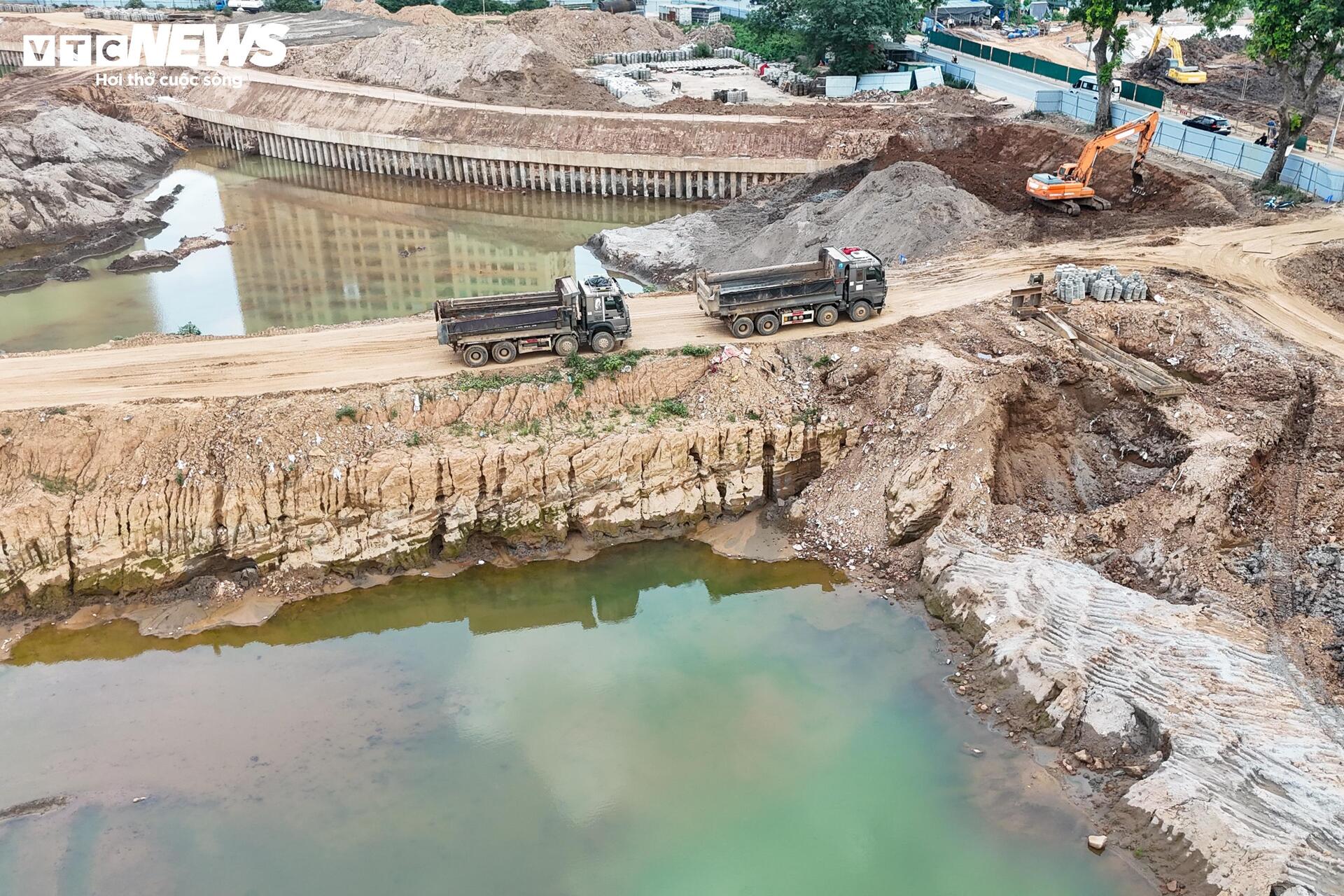 Loạt hồ điều hòa ở Hà Nội dần lộ diện trước mùa mưa - Ảnh 6