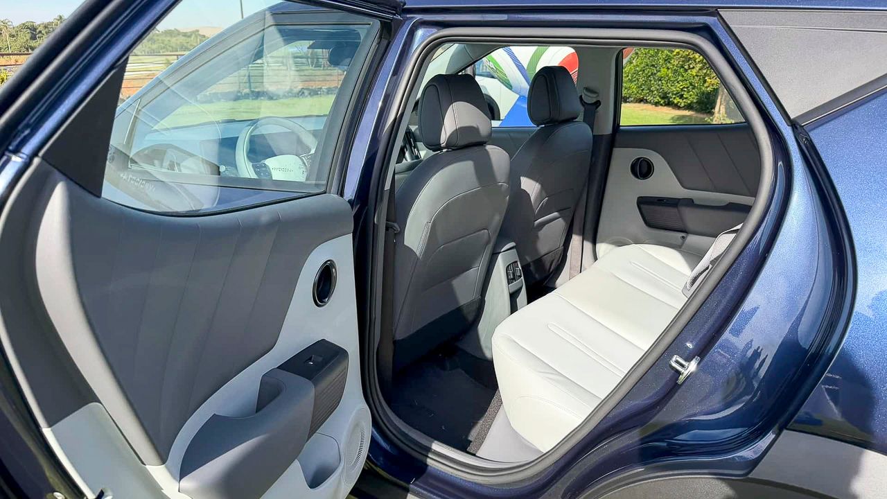 Hyundai i20 thế hệ mới ra mắt: Giá từ gần 520 triệu đồng, dài hơn Kia Sonet, thiết kế gây chú ý - Ảnh 10