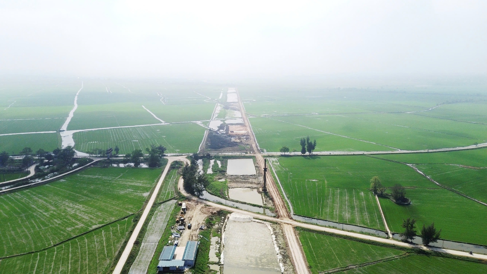 Xử lý một nhà thầu thi công dự án đường Tố Hữu nối dài đi sân bay Phú Bài - Ảnh 2