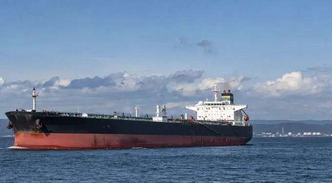 Eo biển Hormuz mở cửa trở lại nhưng đừng vội mừng - cước tàu chở dầu đang tăng chóng mặt, châu Á có thể chịu tác động đầu tiên - Ảnh 1
