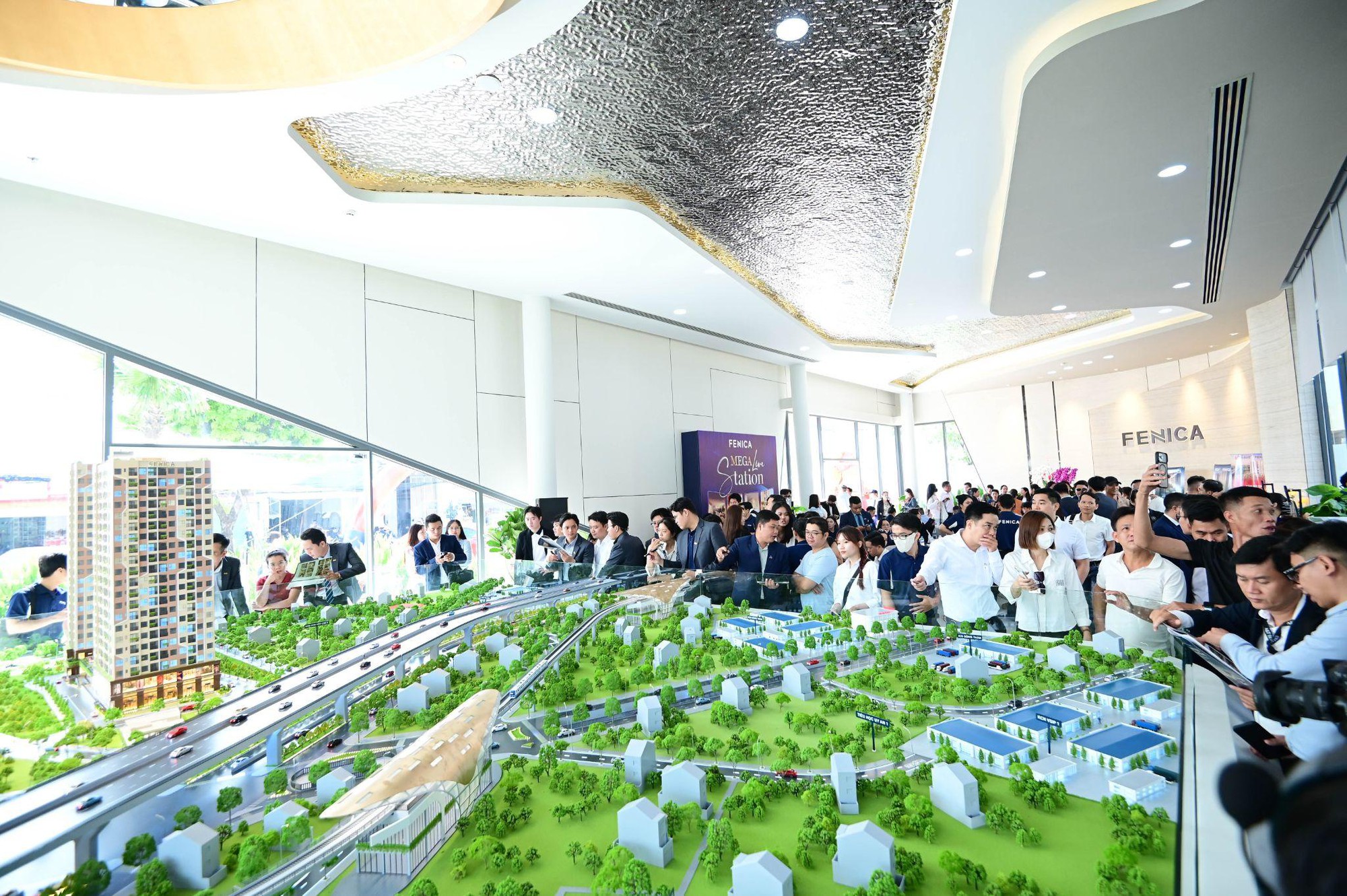 Căn hộ mẫu Fenica dành riêng cho người trẻ, thu hút khách hàng dịp khai trương - Ảnh 1