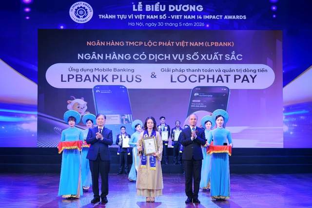 Tổng Giám đốc LPBank được vinh danh “Lãnh đạo Sáng tạo và Chuyển đổi số”