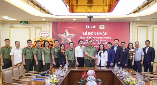 Bộ Công an tặng bằng khen cho SHB - Ảnh 2