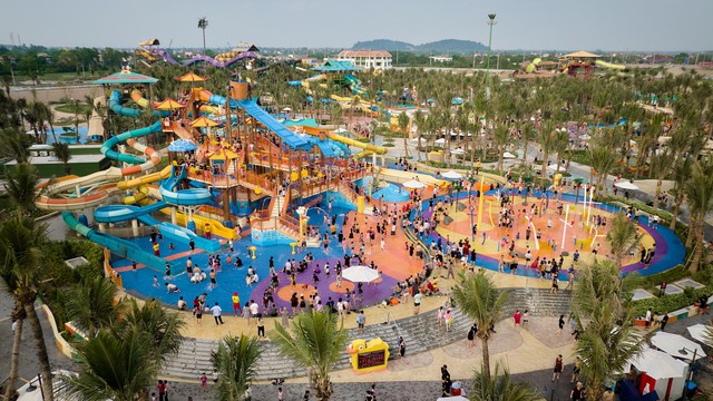 Nhà phố Sun Urban City chuẩn bị bàn giao, hưởng “lộc” từ đại lộ lễ hội đông nghịt khách - Ảnh 4
