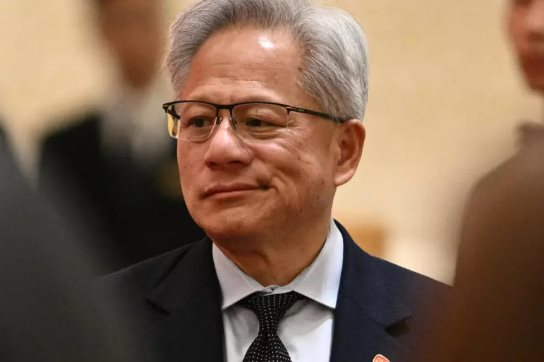 Phát hiện loạt doanh nghiệp Trung Quốc đang tìm cách "hất cẳng" Jensen Huang: Tương lai Nvidia ở nền kinh tế tỷ dân sẽ ra sao? - Ảnh 1
