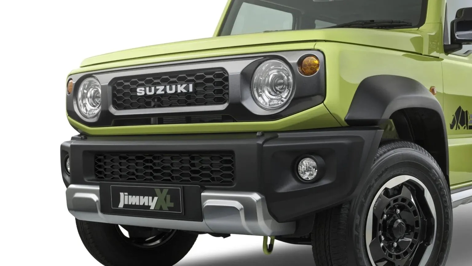 Suzuki Jimny có bản mới xịn và đắt cho dân chơi: Giá quy đổi từ 830 triệu đồng, nhiều phụ kiện dã ngoại, loa Pioneer cao cấp - Ảnh 5