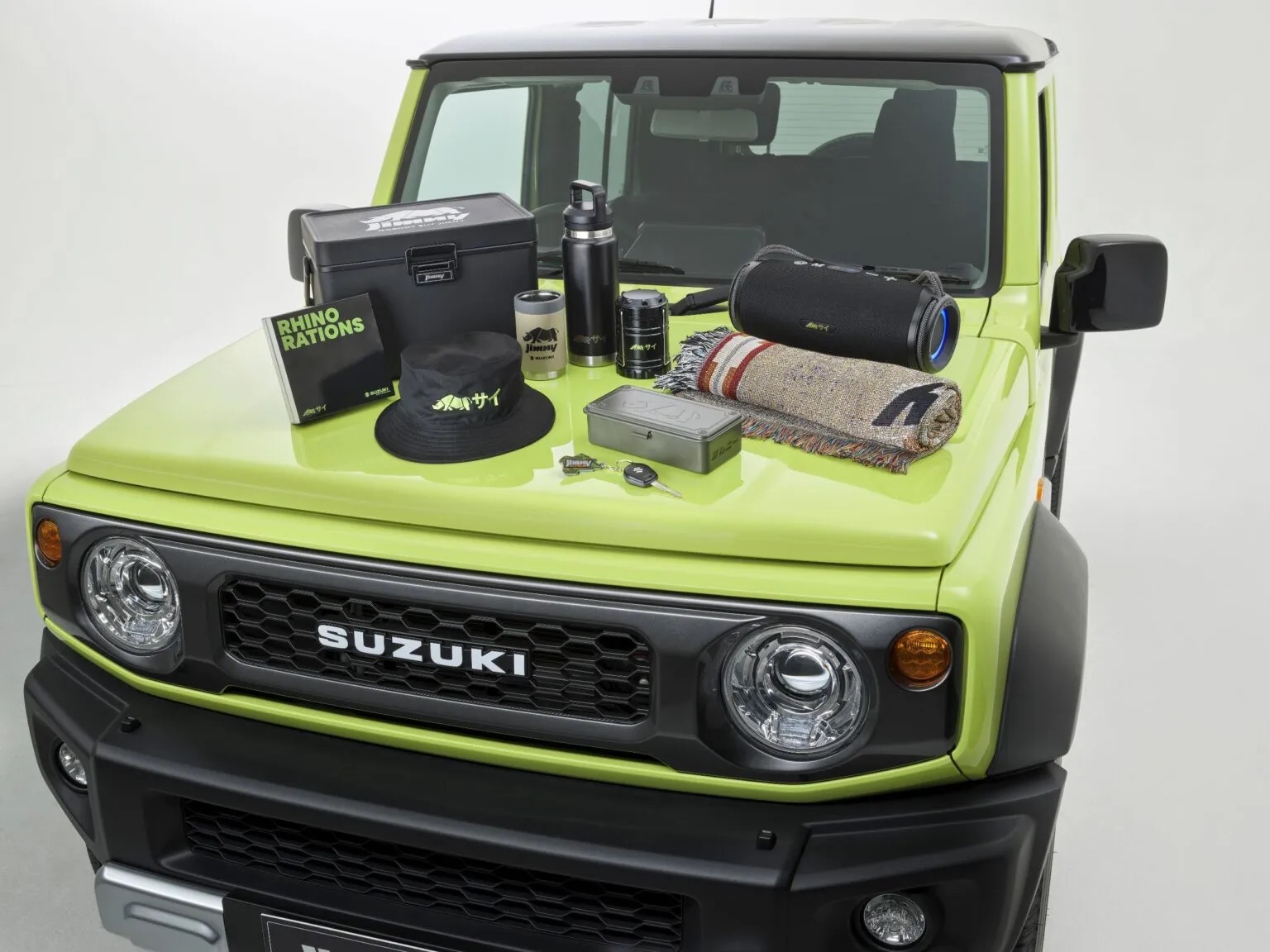Suzuki Jimny có bản mới xịn và đắt cho dân chơi: Giá quy đổi từ 830 triệu đồng, nhiều phụ kiện dã ngoại, loa Pioneer cao cấp - Ảnh 12