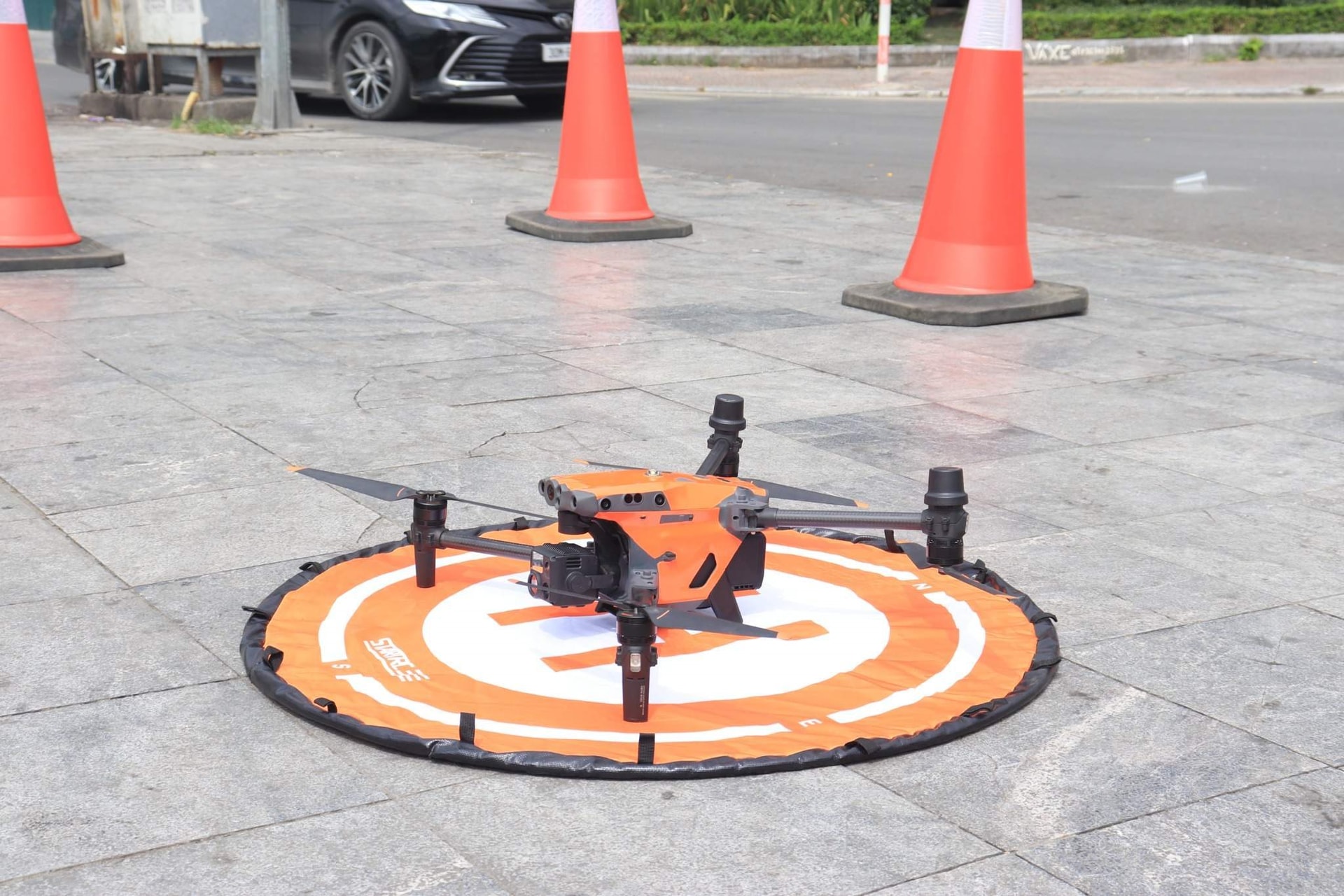 Hai ông chủ 8x đứng sau dàn "mắt thần" mà Công an Hà Nội đang đưa vào phục vụ tuần tra - Ảnh 3